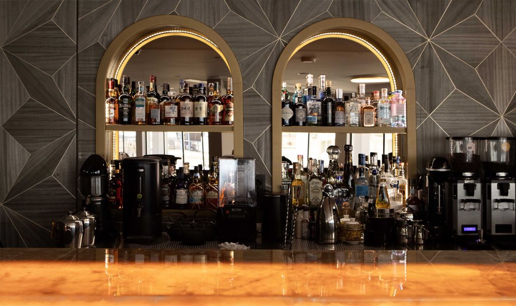Bronze Rooftop Bar